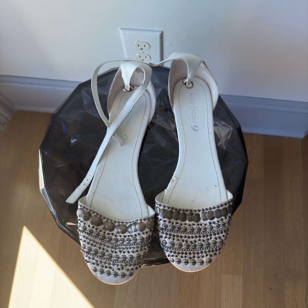 Boutique 9 white and silver sandals